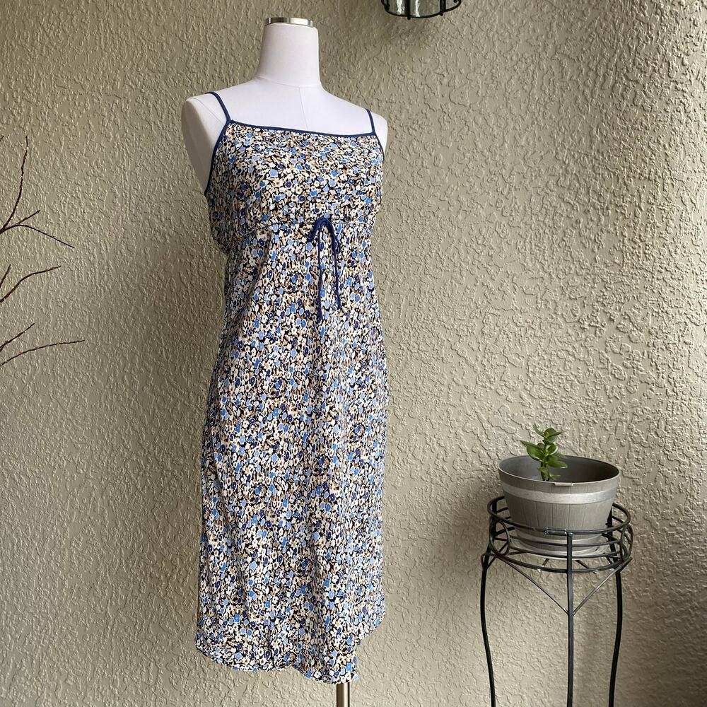 Ann Taylor LOFT Floral Dress Knee Length Midi Blue Size 8 Petite Cottage Dainty